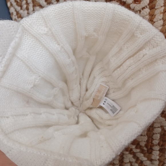 Michael Kors hat - Picture 8 of 11